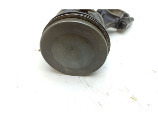 Поршень с шатуном EAC1868, SDF25 Jaguar XJS