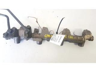 Топливная рампа Mitsubishi Carisma 1.8