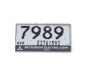 Блок управления двигателя MD317989, E2T61592 Mitsubishi Space Runner