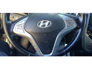 Подушка безопасности водителя 569001K000EQ Hyundai ix20