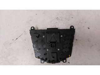 Мултифункционный включатель управления / ручка