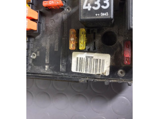 Блок предохранителей 1K0937124K, 1K0937124K   Audi A3 S3 8P    