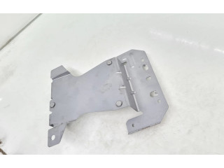 Поршень Держатель / кронштейн усилителя звука Mazda CX-3