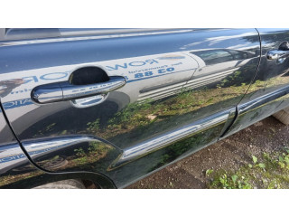 Задняя дверь