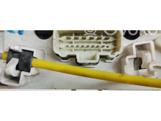 Блок управления климат-контролем 69597003   Renault Clio III