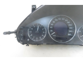 Přístrojová deska Mercedes-Benz E AMG W211 2004 2115403447, 2115403447