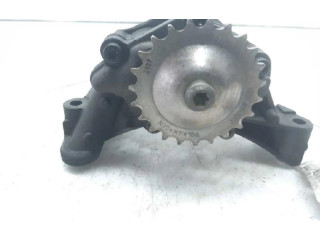 Масляный насос   038115105C  Skoda Octavia Mk2 (1Z) 