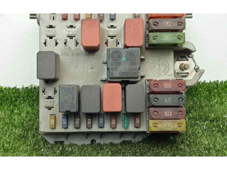 Pojistková skříňka Řídící jednotka BSM 46763650 Fiat Punto Evo 2000