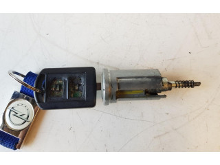 Блок управления двигателем Блок управления 8973509488   Opel Meriva A