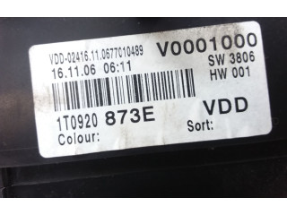 Панель приборов 1T0920873E   Volkswagen Touran I       