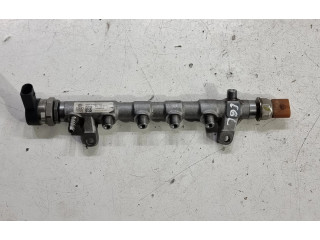 Vstřikovací lišta 03L130089Q   Audi A5 8T 8F     