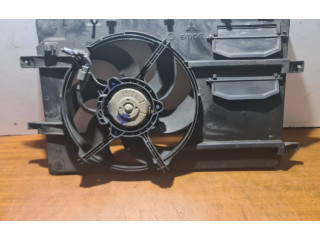 Вентилятор радиатора A4545001103, MN130391 Mitsubishi Colt