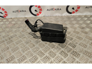 Блок предохранителей X90023300BL   Jeep Grand Cherokee    