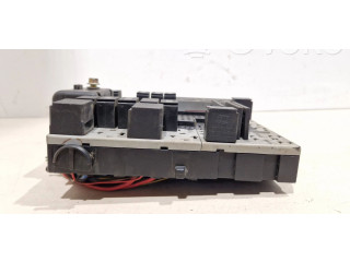 Блок предохранителей 9401802 Volvo V70