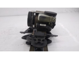 Задний ремень безопасности