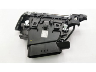 Боковая воздушная решётка