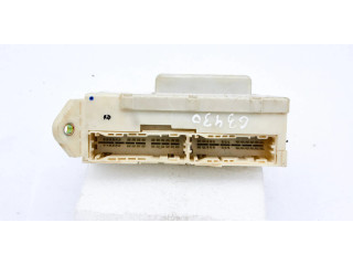 Pojistková skříňka 8273030301 Lexus GS 300 350 430 450H 2007