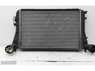 Интеркулер 1K0121345M Volkswagen Touran I