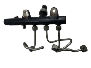 Vstřikovací lišta 175210651R, 151381587 Nissan Pulsar