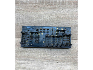   Pojistková skříňka 443941822A   Audi 80 90 S2 B4 1991