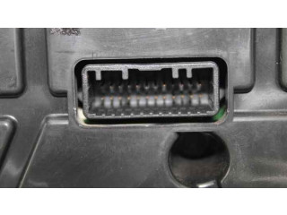 Volant Renault Clio IV 2012 248102122R, VPFRRF10849BA