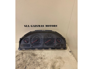 Панель приборов 9459821, 9499668   Volvo V70       