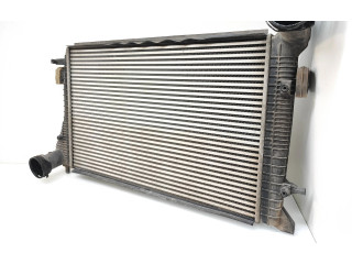 Интеркулер  1K0145803AL, 1K0145928D   Volkswagen Caddy 
