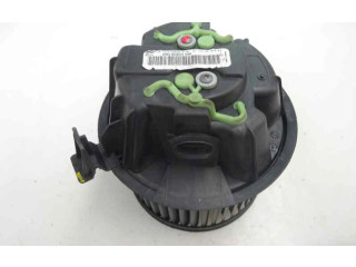 Вентилятор печки       Dacia Duster