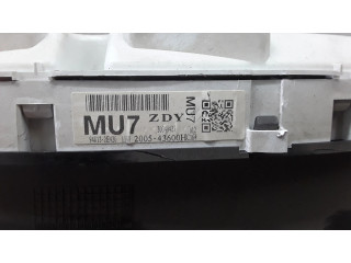 Přístrojová deska Hyundai Tucson JM 2004 940132E420