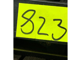 Блок предохранителей  9664706080, R03   Peugeot Expert    