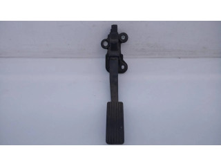 Педаль акселератора