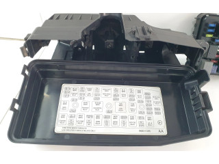 Pojistková skříňka 96821095 Chevrolet Captiva 2010