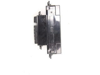 Дисплей    957101H700, 957101H700   KIA Ceed