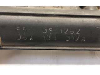 Топливная рампа 06A133317A   Volkswagen Golf IV  