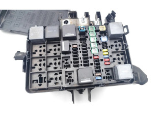 Блок предохранителей GK2T-9K499-AFB Ford Transit Custom