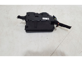 Блок предохранителей     Opel Meriva B    