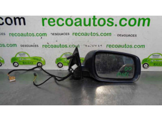 Зеркало электрическое     Сзади   Volkswagen Phaeton     