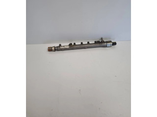 Топливная рампа 03L130089B, 7700000253 Volkswagen Jetta VI