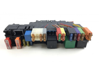 Блок предохранителей 10091518, A2305451532 Mercedes-Benz SL R230