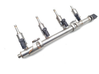 Комплект форсунок 04E133036A, 04E133320D    Audi A1   