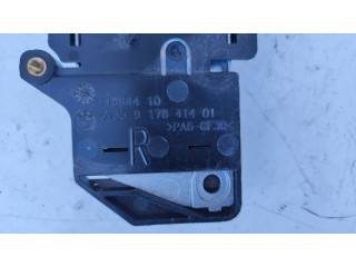 Блок подушек безопасности 611130500G, 9214240   BMW 7 F01 F02 F03 F04