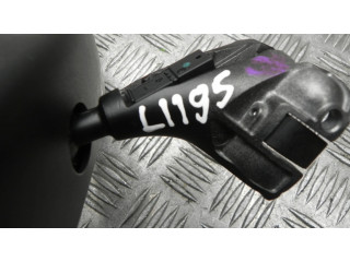 Зеркало заднего вида (в салоне)