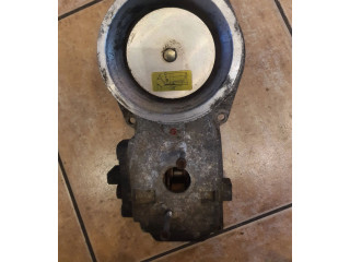 Vstřikovací lišta 0438121087, 048133353 Audi 80 90 B3 AAD