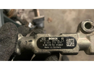 Vstřikovací lišta 8200378703   Renault Trafic II (X83)  pro naftový motor 2.5  