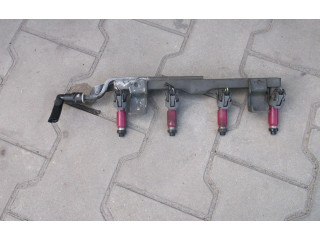 Топливная рампа Mazda 3