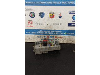 Блок предохранителей Fiat Idea