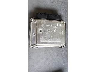 Řídící jednotka 03G906021CG, 03G906021MF Volkswagen Caddy 2007