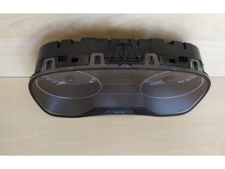 Панель приборов 6974655   Skoda Fabia Mk3 (NJ)       