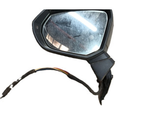 Зеркало электрическое Audi Q3 F3 2018 - года