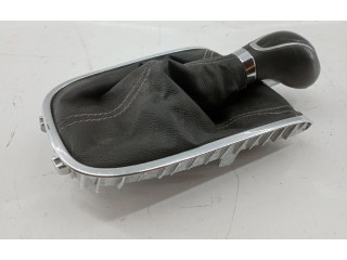 Электрический вентилятор радиаторов 8126201105 Opel Astra J